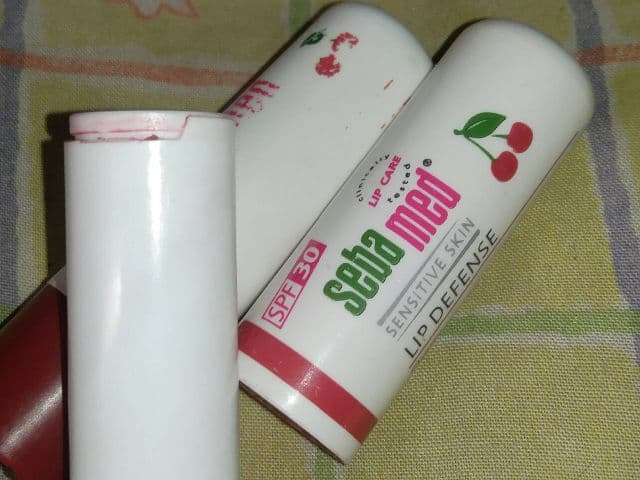 Sebamed Lip Defense Strawberry SPF 30 review photo by dalioww