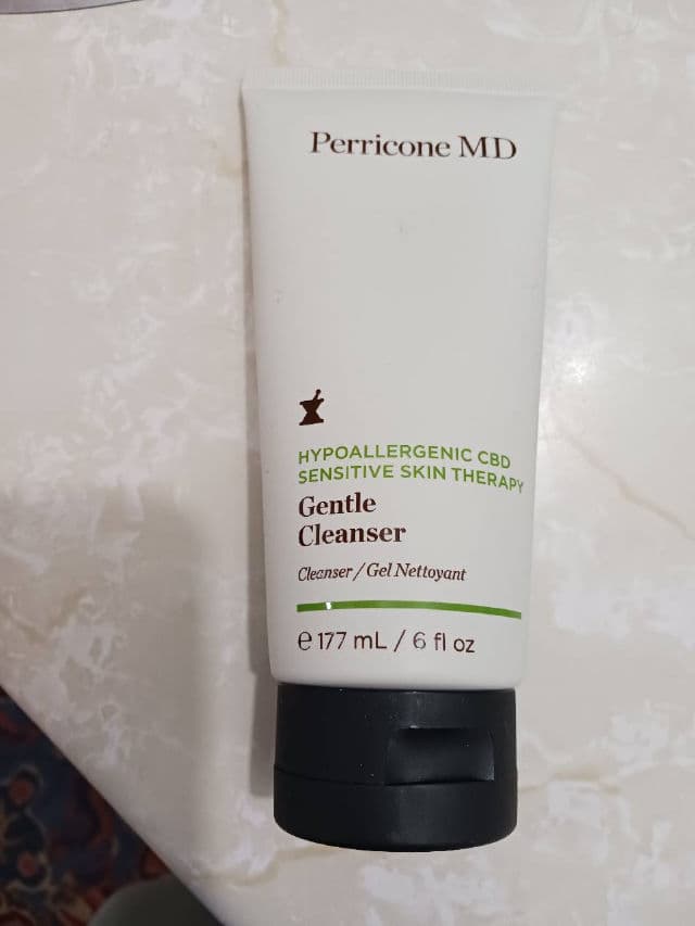 Perricone MD Hypoallergenic CBD Sensitive Skin Therapy Gentle Cleanser review photo by Sus1234