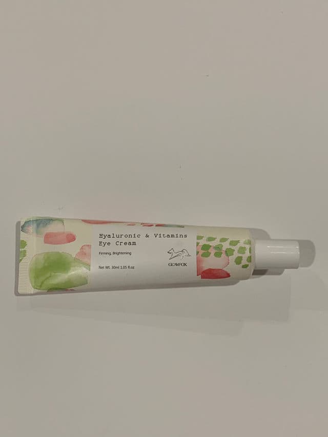 Glamfox Hyaluronic & Vitamins Eye Cream review photo by Crizzpy