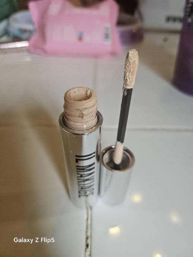 IL MAKIAGE F*ck I'm Flawless Multi-Use Perfecting Concealer review photo by Roxy479