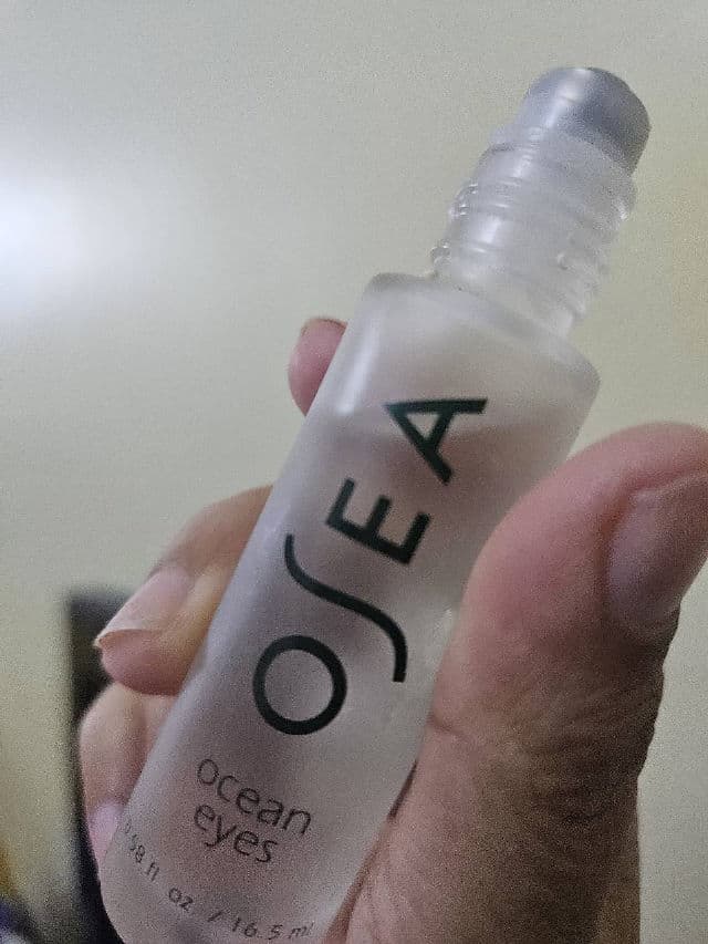 Osea Ocean Eyes Age-Defying Eye Serum review photo by Maryelisart