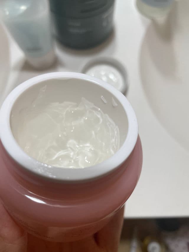 INNISFREE Cherry Blossom Glow Jelly Cream review photo by imecat