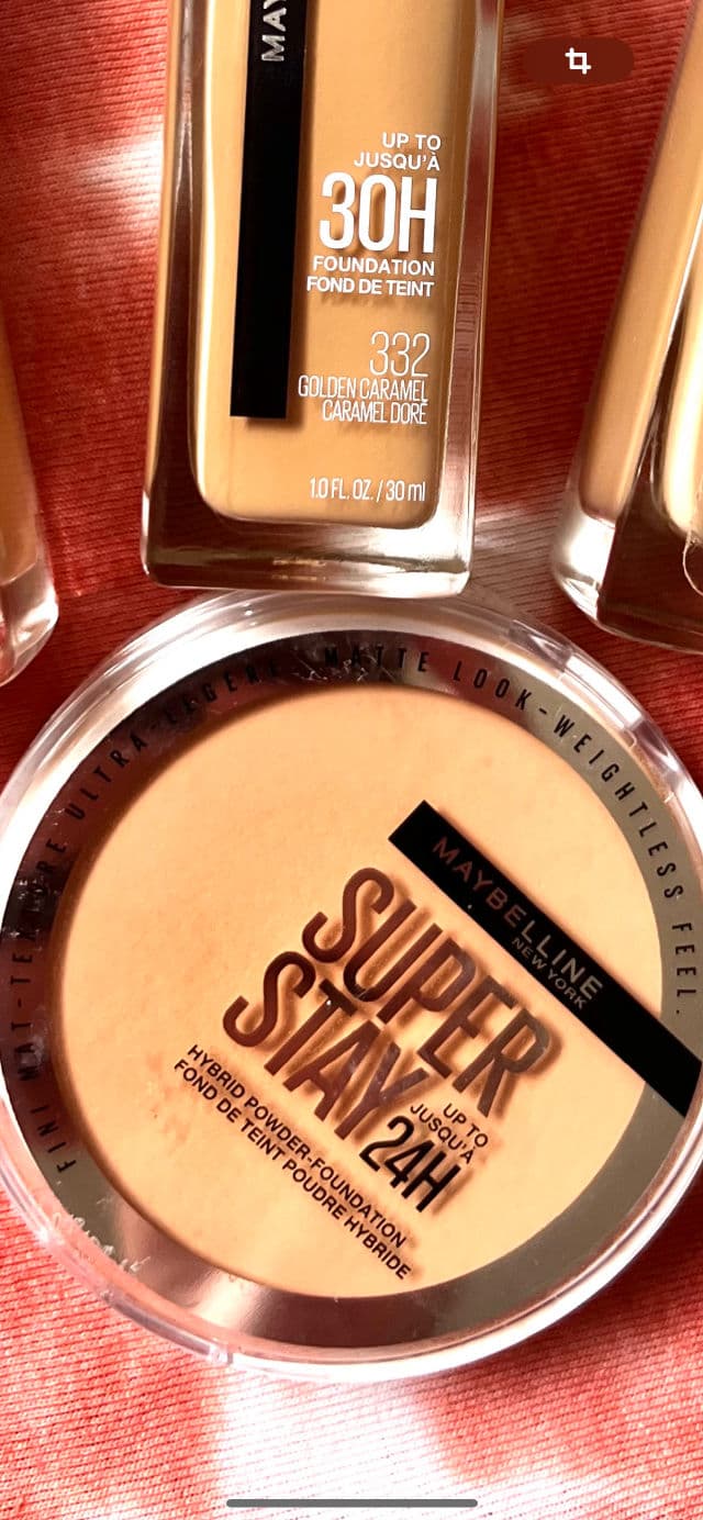 Maybelline SuperStay Full Coverage Powder Foundation  review photo by Rossio1725
