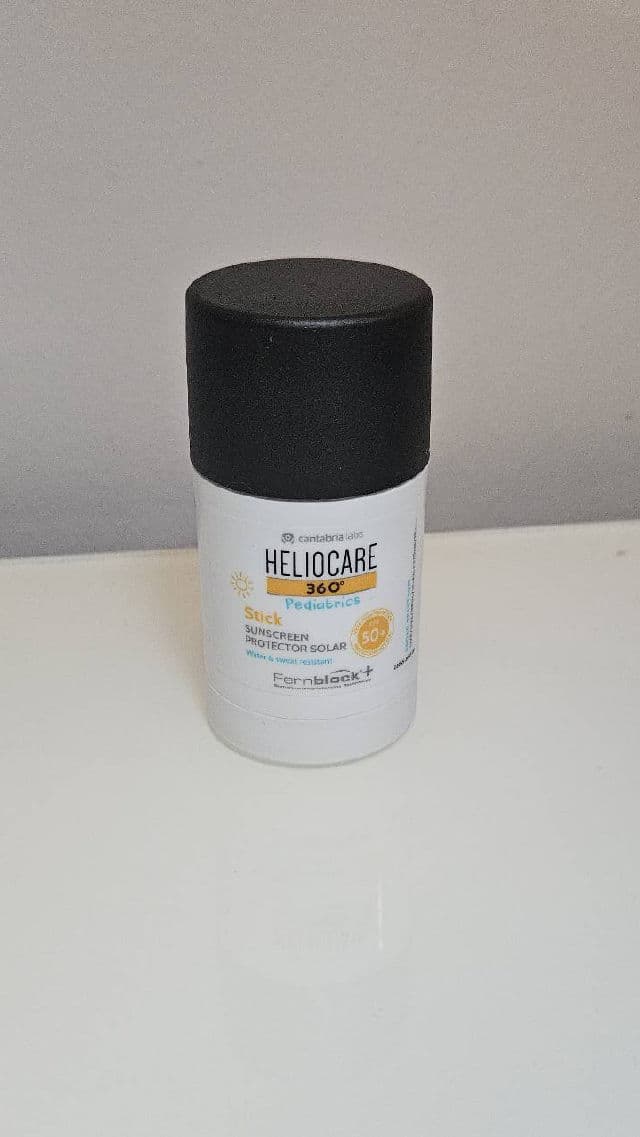 Cantabrialabs Heliocare 360º Sport Transparent Stick SPF50 review photo by sofiabpborges