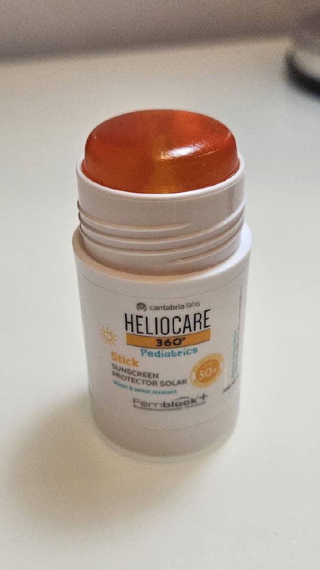 Cantabrialabs Heliocare 360º Sport Transparent Stick SPF50 review photo by sofiabpborges