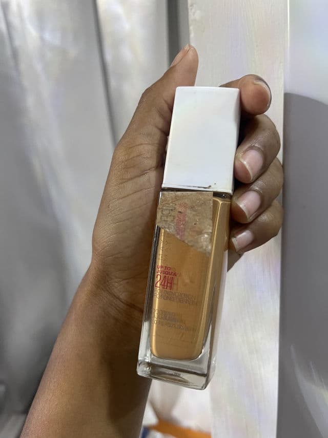 Maybelline Super Stay 24h Full Coverage Foundation review photo by Leidycustodio