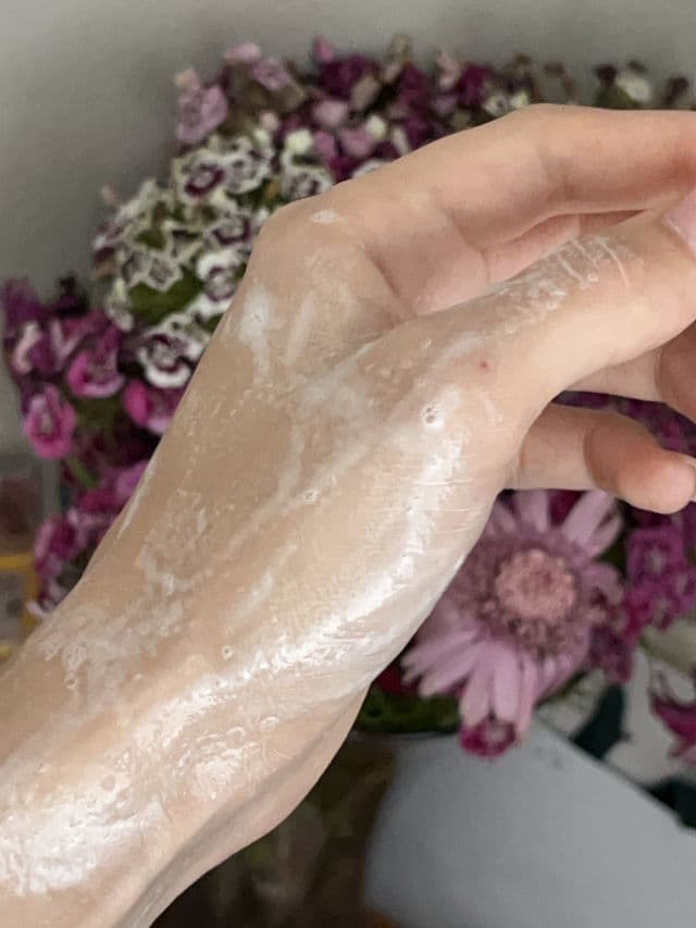 Abib Acne Foam Cleanser Heartleaf Foam review photo by urkbeautybestie