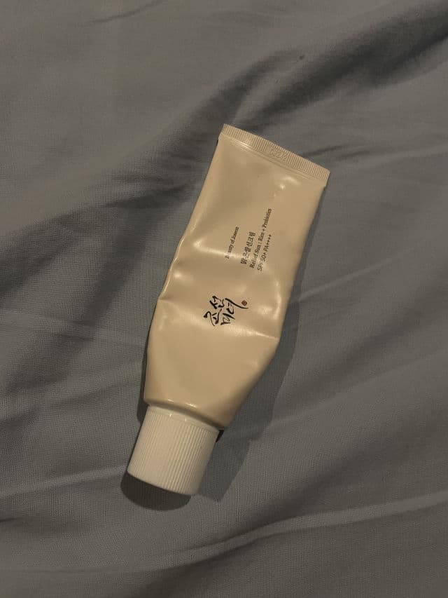 Rice Probiotics Sunscreen SPF50+ PA++++ product review