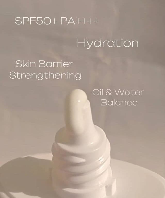 ISNTREE Hyaluronic Acid Watery Sun Gel SPF50+ PA++++ review photo by Shbie