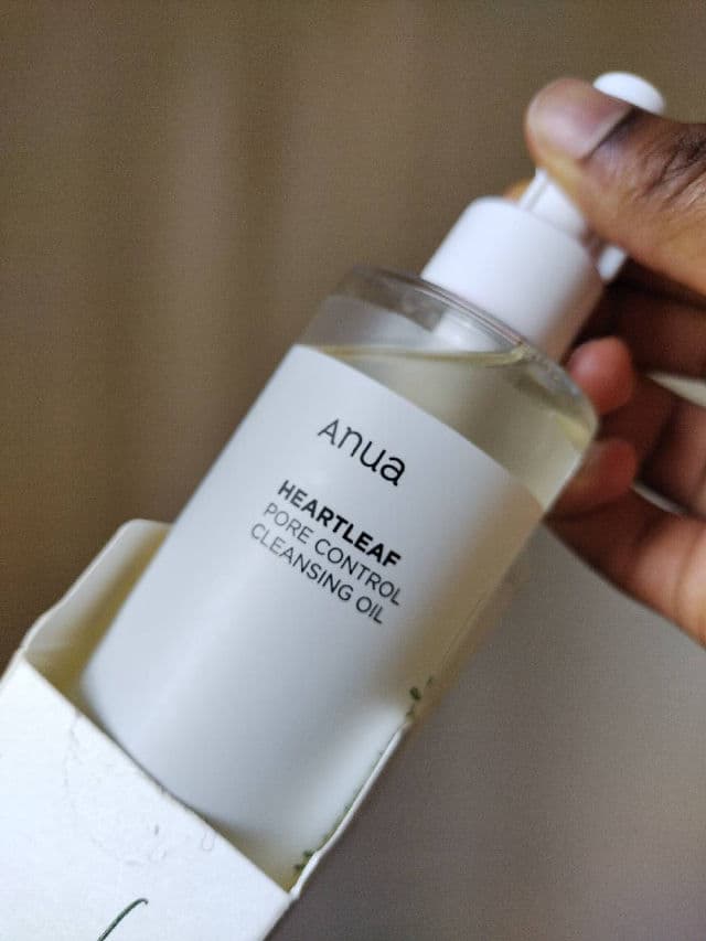 ANUA Heartleaf Pore Control Cleansing Oil review photo by Adejisola