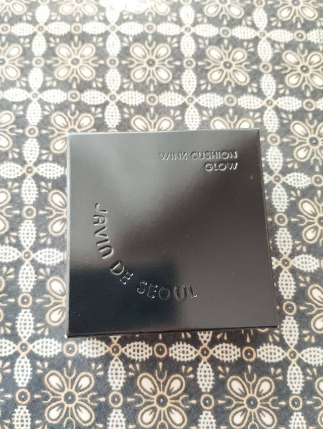 Javin De Seoul 19 Cover Pale review photo by SuayJunkie