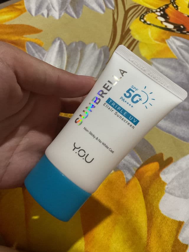 Y.O.U Triple UV Elixir Sunscreen SPF50+ PA++++ review photo by rowspace