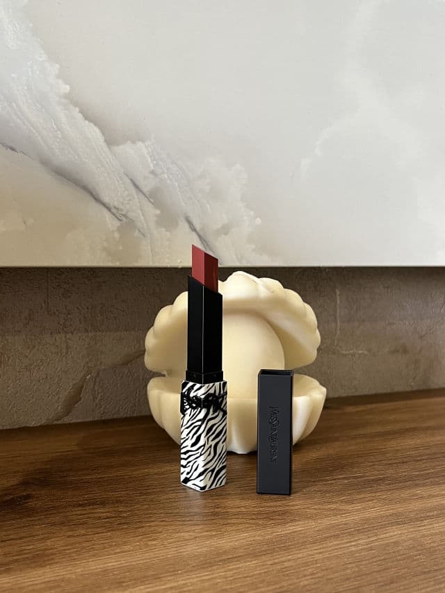 YSL Beauty The Slim Glow Matte Lipstick review photo by NatiiaS