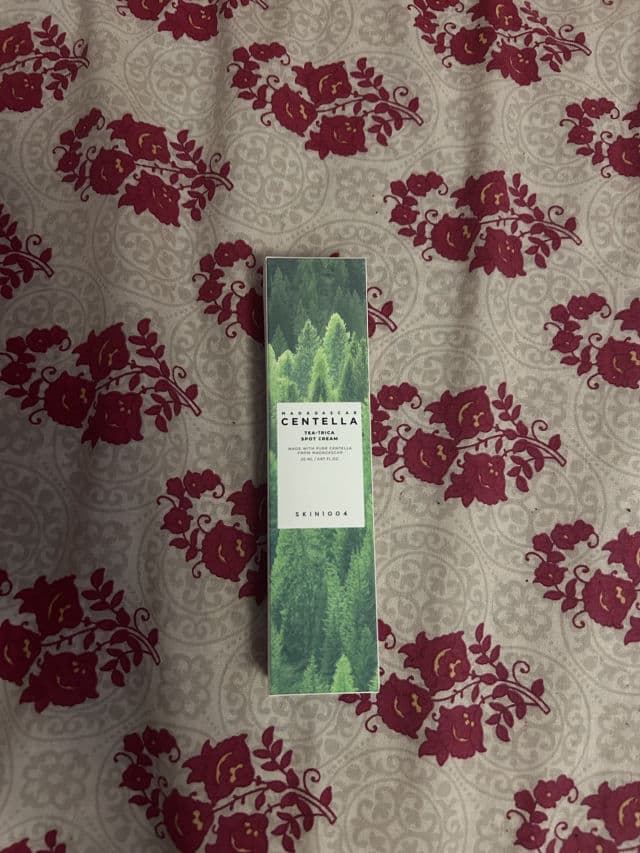 SKIN1004 Madagascar Centella Tea-Trica Spot Cream review photo by lulu000