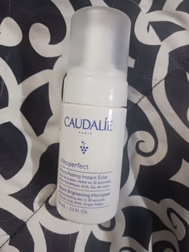 Caudalie Paris Vinoperfect Enzymatic Peel Mask review photo by AuntDD