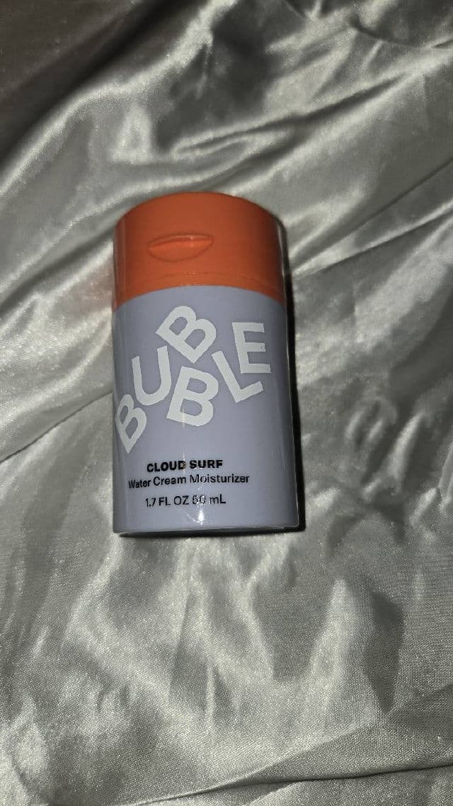 Bubble Cloud Surf Water Cream Moisturizer review photo by Rhema