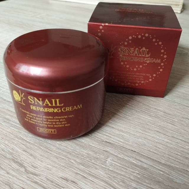 Jigott Snail Repairing Cream review photo by BeautyFool