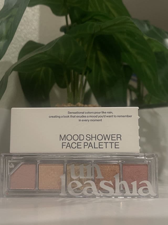 UNLEASHIA No2. Rose Shower review photo by KeylaSavin