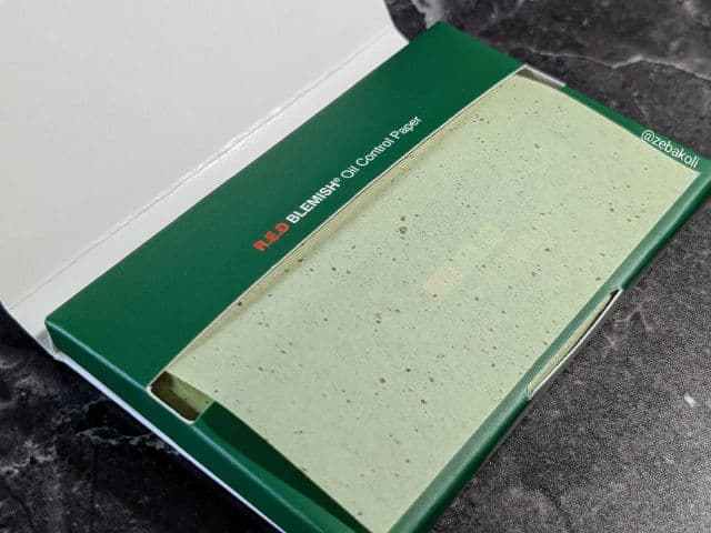 DR.G R.E.D Blemish Oil Control Paper review photo by Zeba
