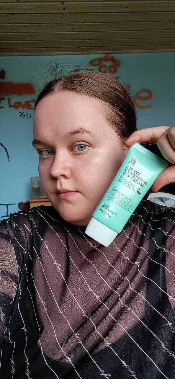 Air Fit UV Defense Sun Cream SPF 50+ PA++++ product review