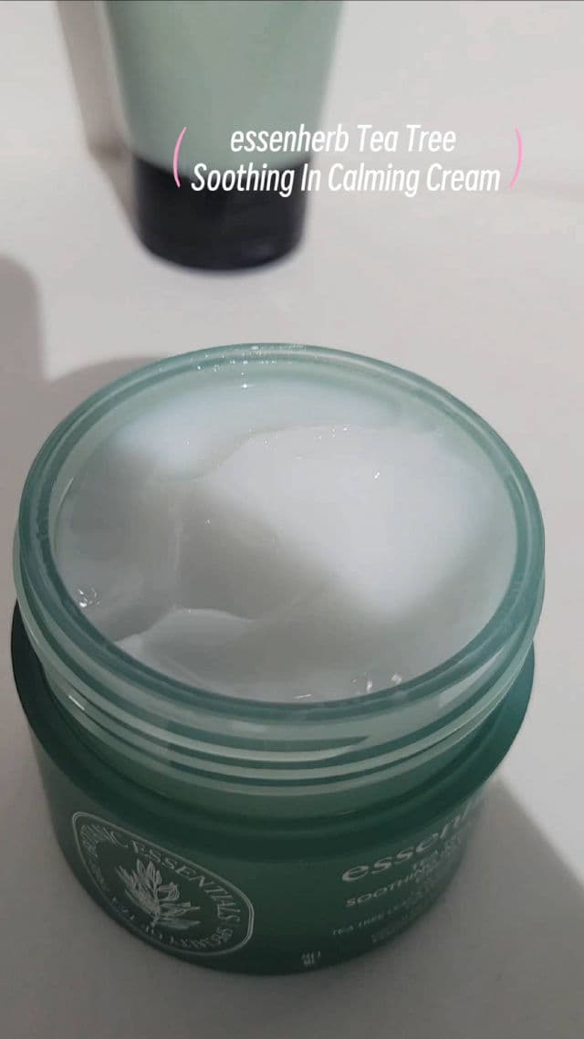 essenHERB Tea Tree Cream review photo by Noeifarm10