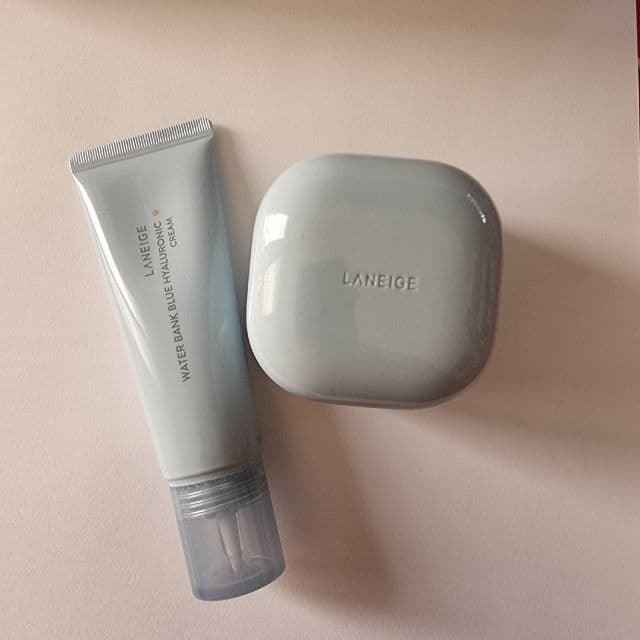 Laneige Water Bank Blue Hyaluronic Cream Moisturizer review photo by reijanlin