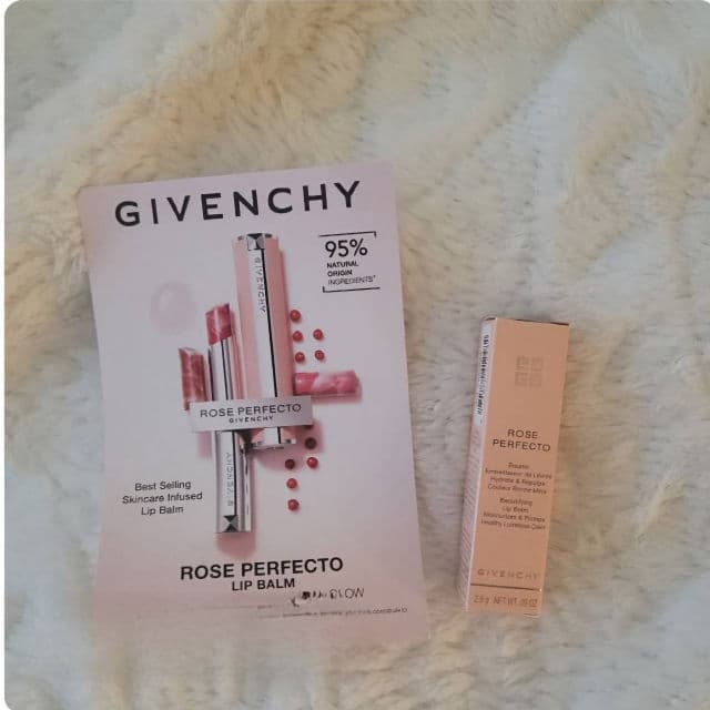 Givenchy Rose Perfecto Lip Balm 24H Hydration review photo by sitsiya