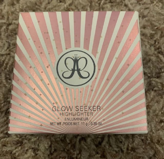 Anastasia Beverly Hills Glow Seeker Highlighter review photo by LerLera
