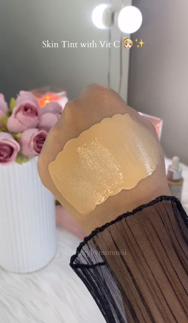 Maybelline Fit Me Fresh Tint SPF50 review photo by beautybymimmiii