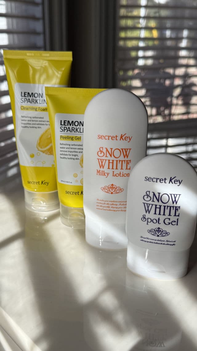SECRET KEY Lemon Sparkling Cleansing Foam review photo by RuthyGoldSkincare
