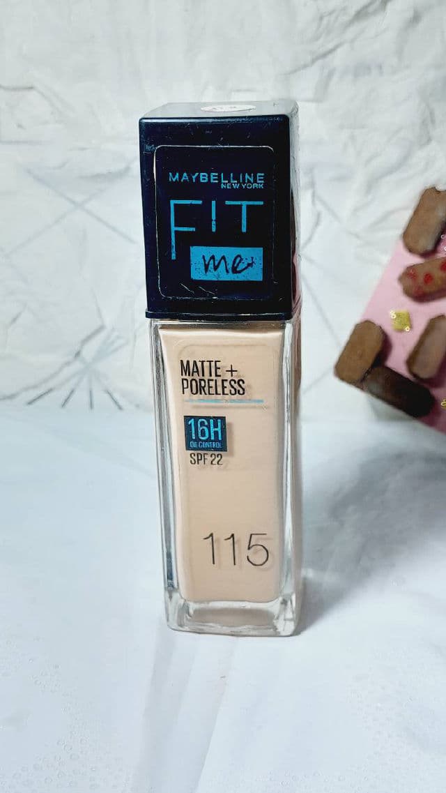 Maybelline Fit Me Matte + Poreless Foundation - Normal to Oily Foundation with Clay review photo by lilynoor