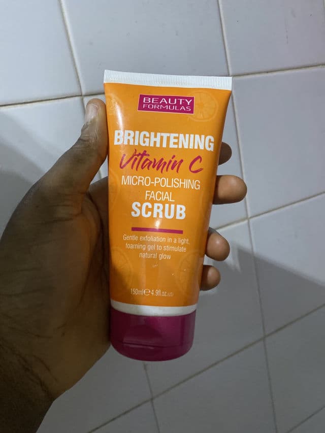 Beauty Formulas Brightening Vitamin C Daily Facial Wash review photo by thelizzyN 