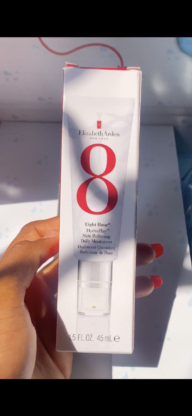 Elizabeth Arden Eight Hour Great 8 Daily Defense Moisturizer review photo by favourchinonso