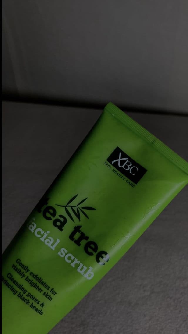tea tree Facial Scrub review photo by ogehchi