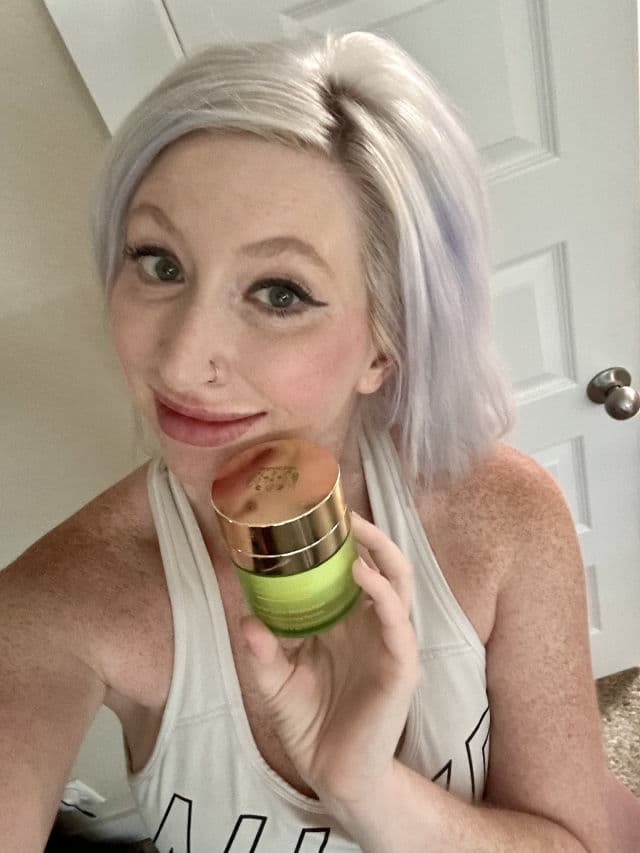 Tata Harper Water-Lock Moisturizer with Skin-Smoothing Peptides review photo by brittanywellborn