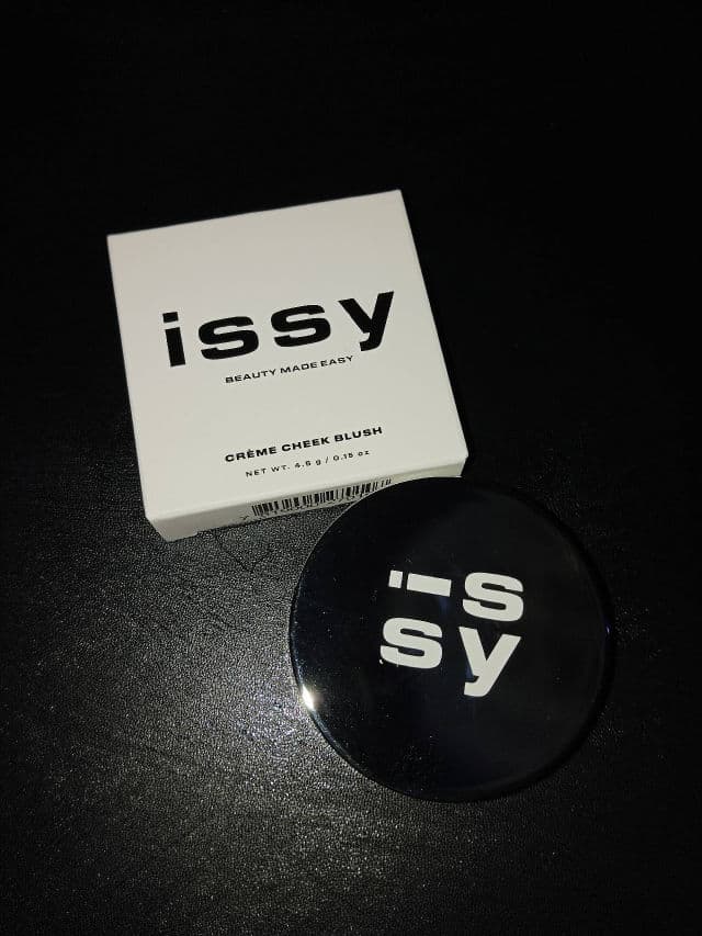 Issy & Co. Creme Cheek Blush - Safe Word review photo by kaary