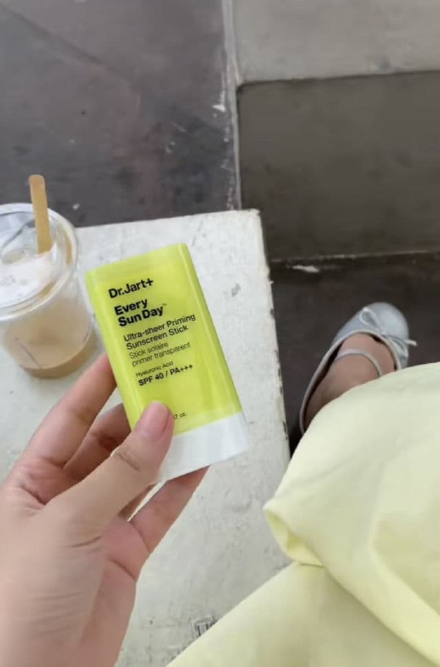 Dr. Jart+ Every Sun Day™ Ultra-sheer Priming Sunscreen Stick SPF 40 review photo by itsshanaia