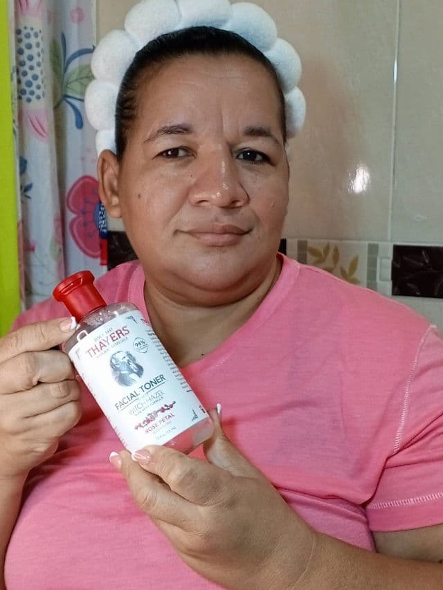 Thayers Rose Petal Facial Mist review photo by marielaS