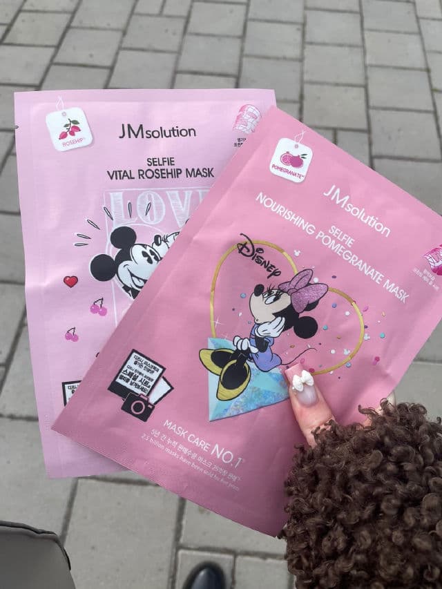 JMsolution Glow Luminous Flower Firming Mask Rose review photo by emelycalifornia