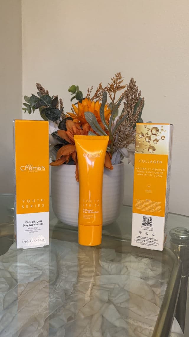 SkinChemists Youth Series 1% Collagen Day Moisturiser  review photo by vanou