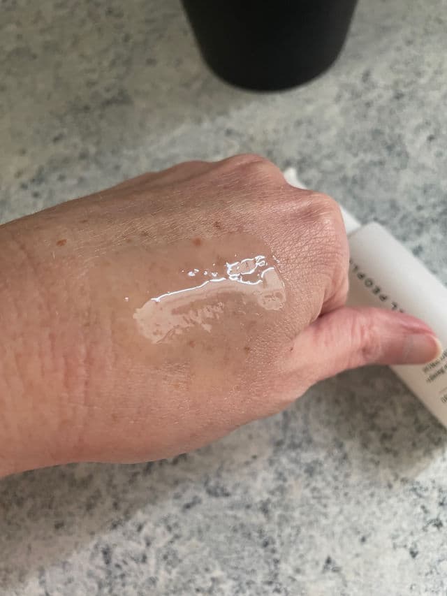 Well People Pore Detox Niacinamide Refining Serum review photo by mudonyourface