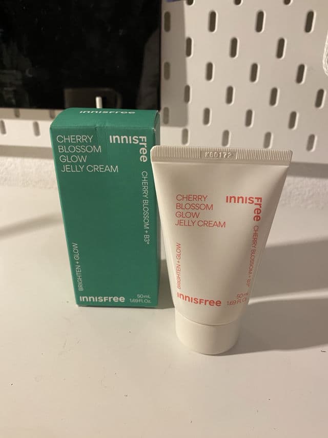 Cherry Blossom Glow Jelly Cream product review