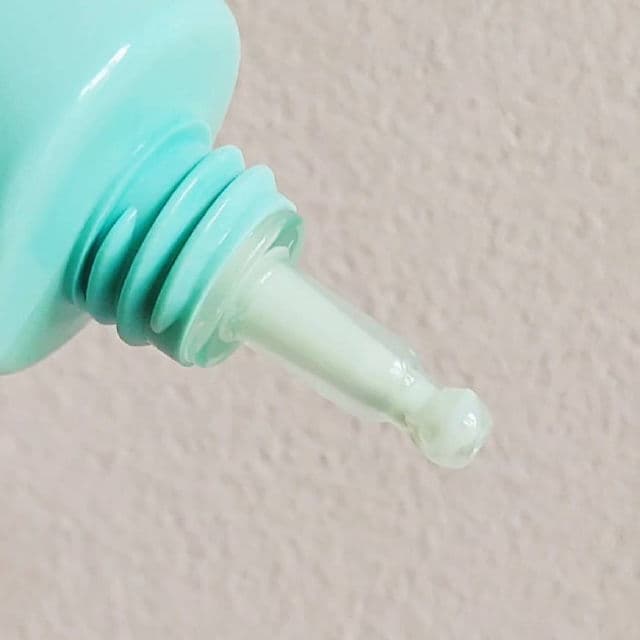 numbuzin No.1 Pure-Full Calming Water Sunscreen SPF50+ PA++++  review photo by FrenchyPeach19