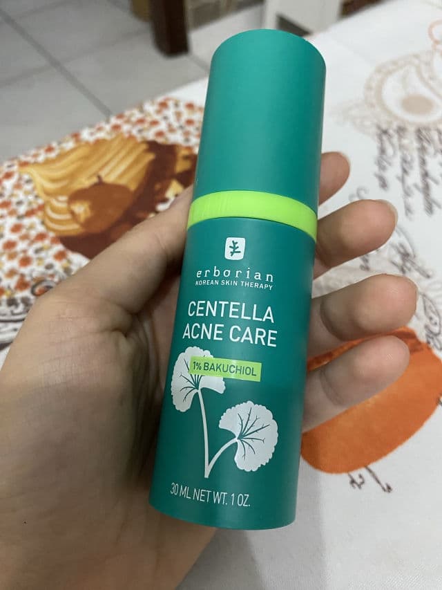 ERBORIAN Centella Acne Care review photo by giursino