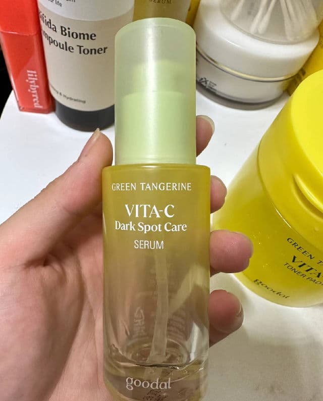 Green Tangerine Vita C Dark Spot Care Serum product review