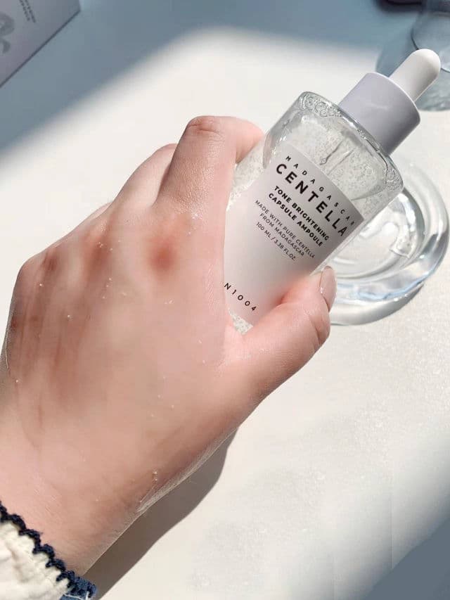 Madagascar Centella Tone Brightening Capsule Ampoule product review