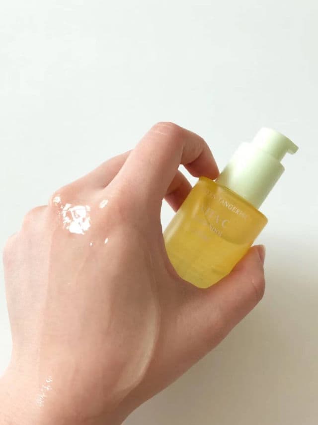 Green Tangerine Vita C Dark Spot Care Serum product review