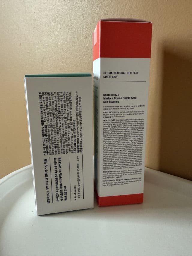 Centellian24 Madeca Derma Shield Safe Sun Essence SPF50+ PA++++ review photo by KlubnikaReviews