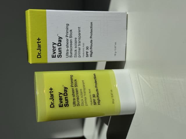 Dr. Jart+ Every Sun Day™ Ultra-sheer Priming Sunscreen Stick SPF 40 review photo by zanetamiw