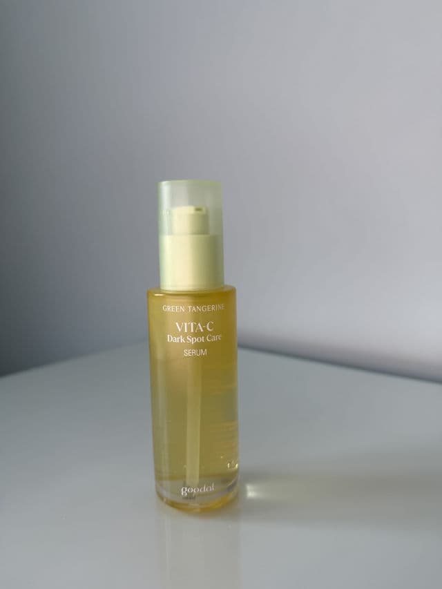 Green Tangerine Vita C Dark Spot Care Serum product review